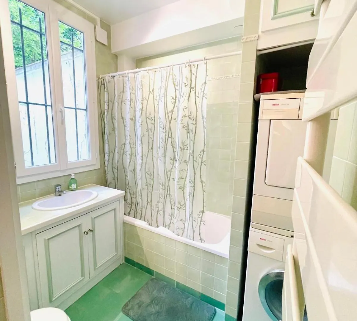 Raviere Apartment Paris